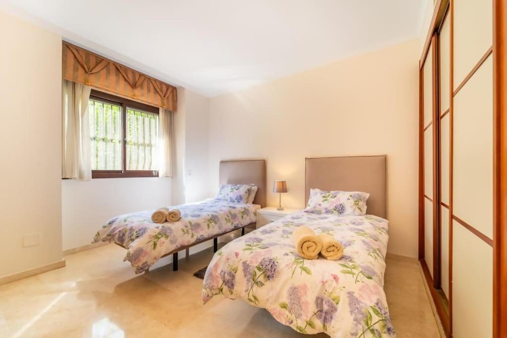 Elegant 3bedroom In La Quinta Marbella Apartamento